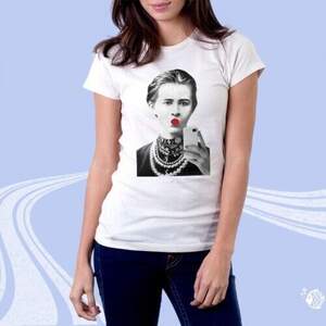 Жiноча футболка українською Жiноча футболка українською